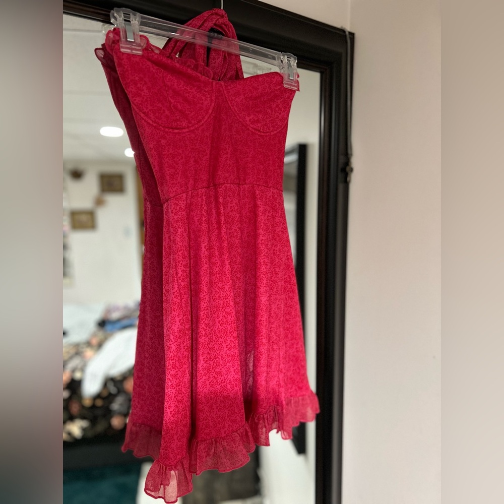 Pink windsor mini dress